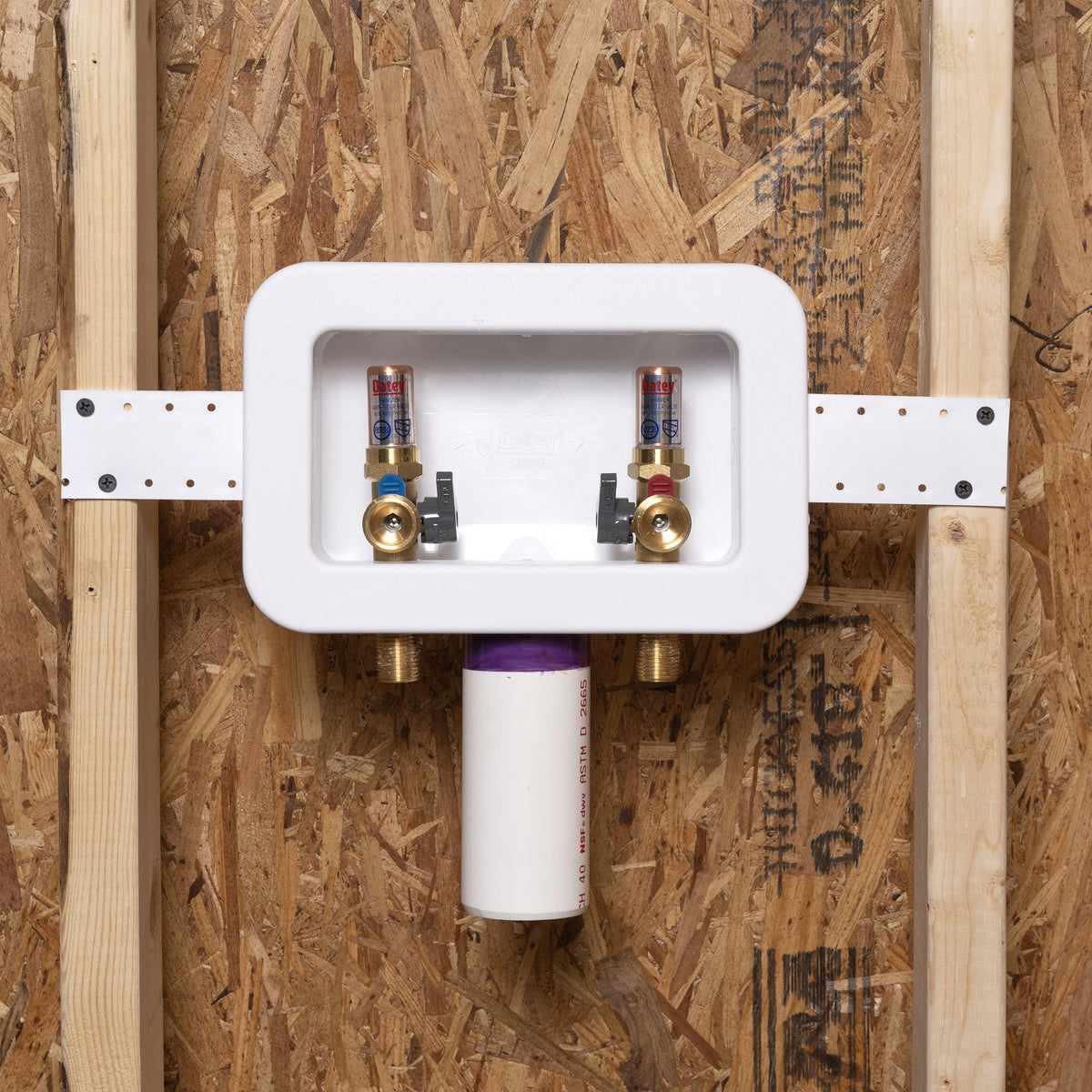 Centro Ii Outlet Box - PVC - C Connection