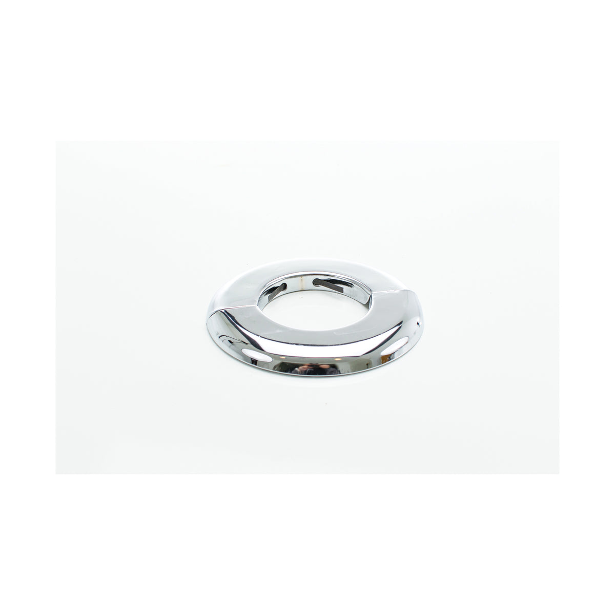 PASCO 2885 Heavy Pattern Floor and Ceiling Plate With Hinged Springs, 1-1/2 in IPS Thread, Steel, Polished Chrome
