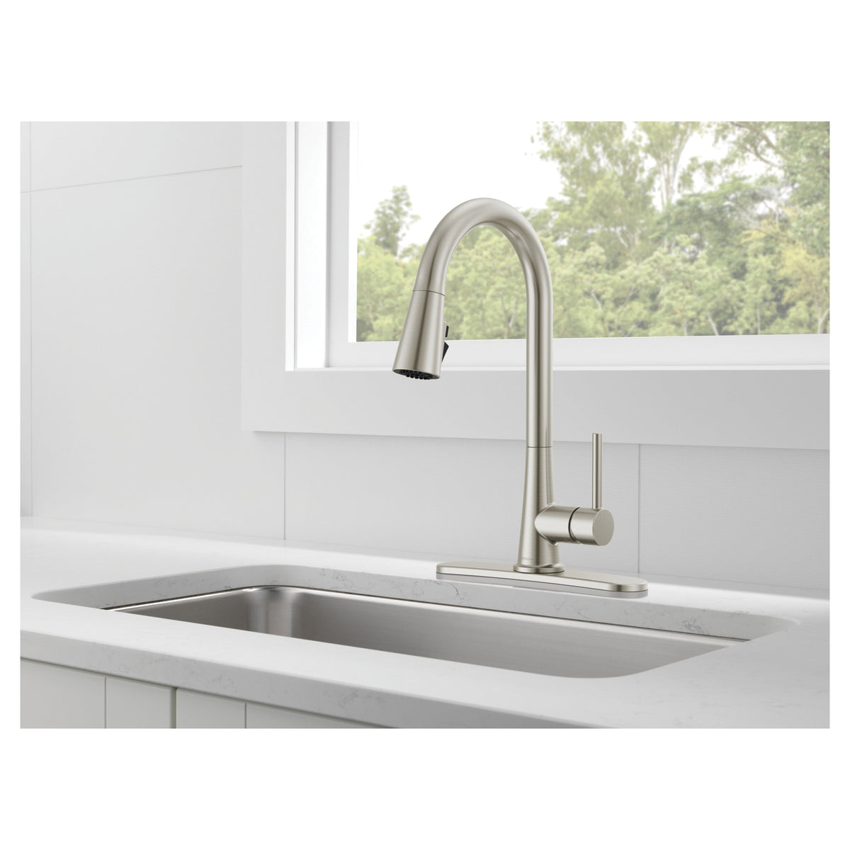 Precept - Pull-Down Kitchen Faucet - Stainless - 1.5 GPM