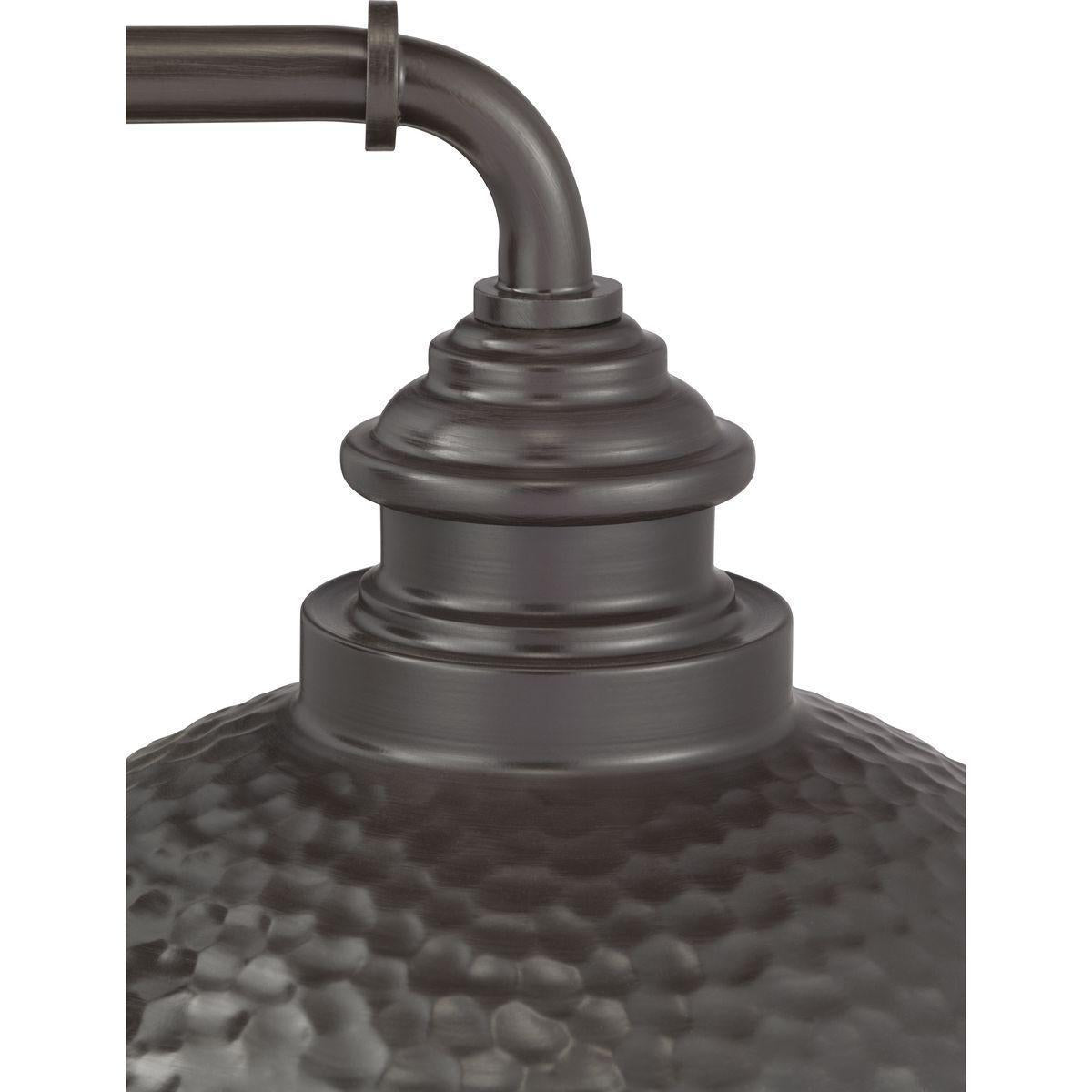 Englewood - Farmhouse Medium Rustic Wall Lantern - 120 V
