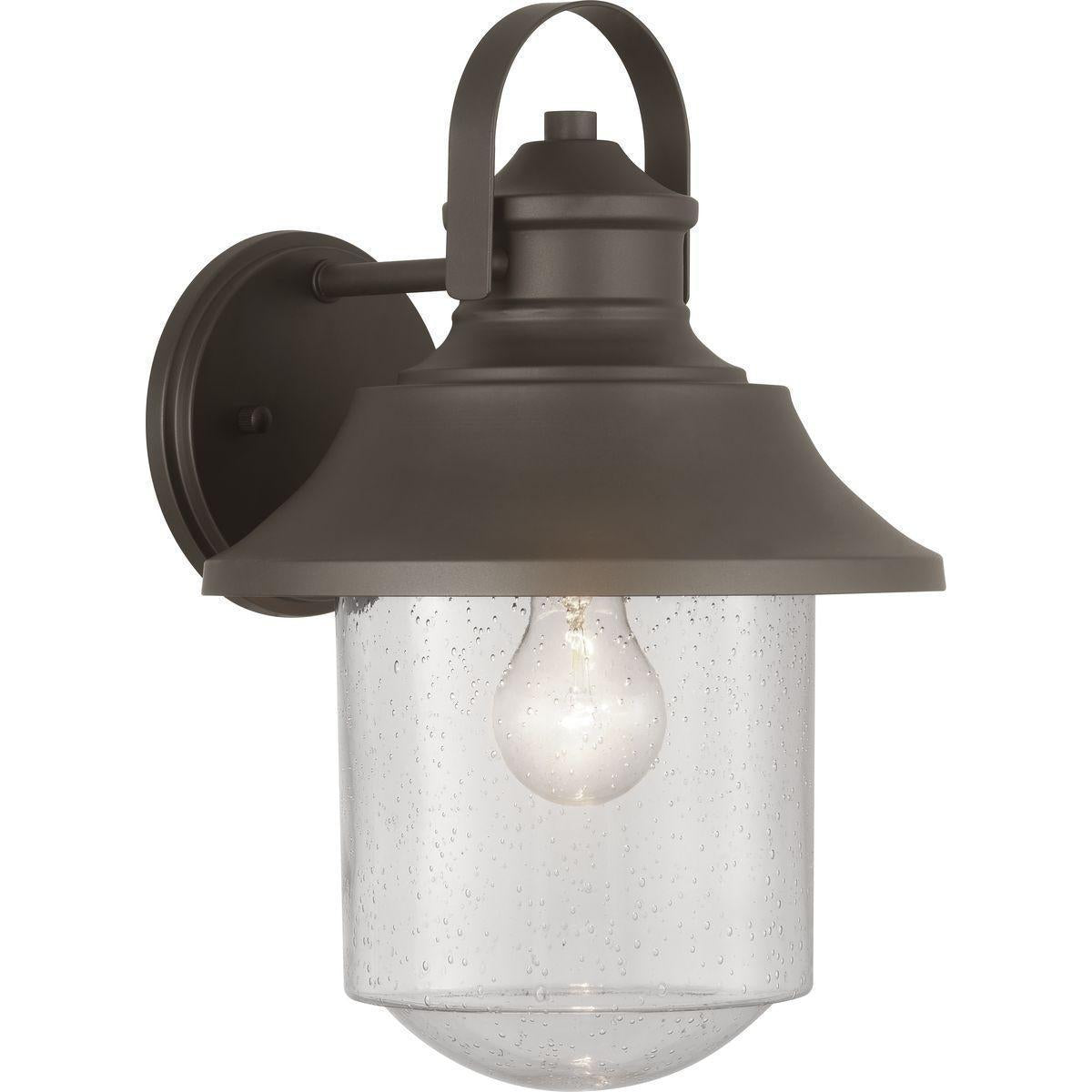 Weldon - Farmhouse Large Transitional Wall Lantern - 120 V