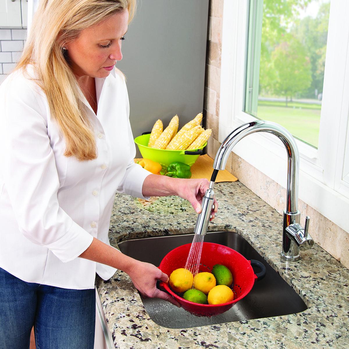 Neo - Modern Pull-Down Kitchen Faucet - Polished Chrome