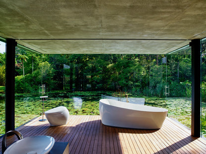 Zero Dimension - Flotation Bathtub - Free-Standing
