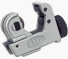 1/8-15/16 TUBE CUTTER